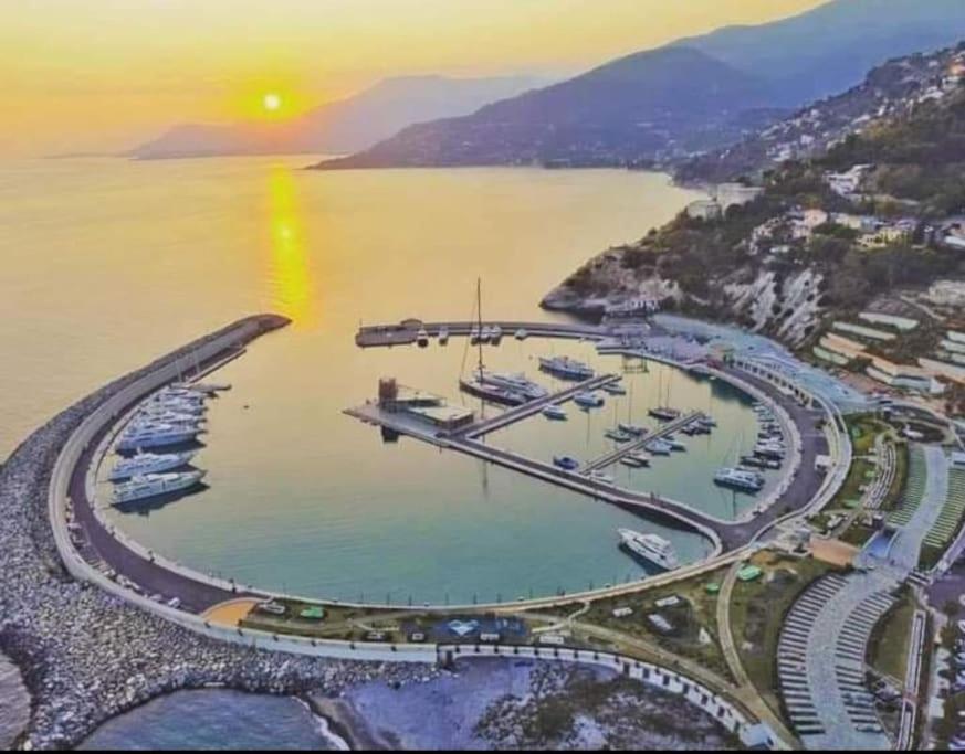 Alma Casa Vacanze Codice Citra 008065 Lt 0282 Ventimiglia Dış mekan fotoğraf